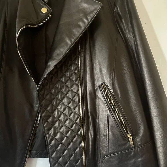 Cole Haan Black Quilted Leather Moto Jacket. Size large. - Picture 7 of 14